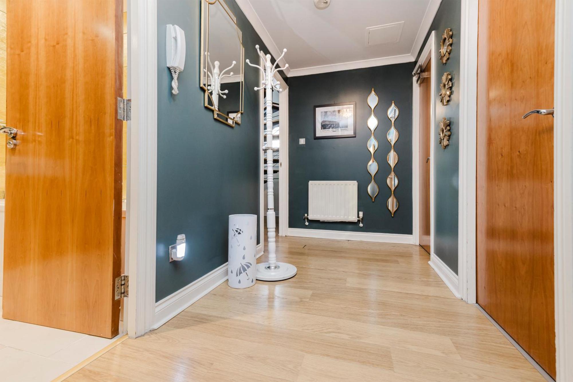 Joivy Stylish Apartment With Balcony In Old Town Edinburgh Ngoại thất bức ảnh